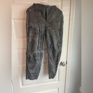 Chicos pants size 2.5 (14)